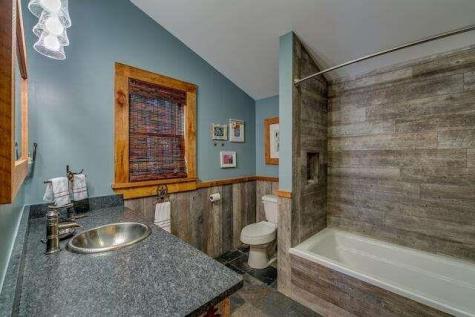 93 Valley Lane Mineral Bluff GA 30559