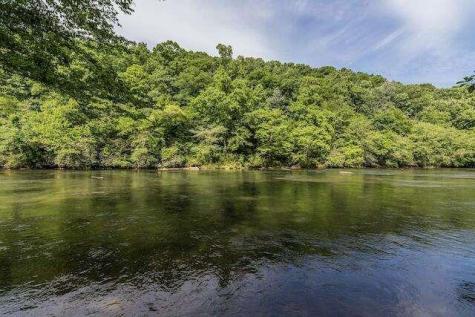 93 Valley Lane Mineral Bluff GA 30559