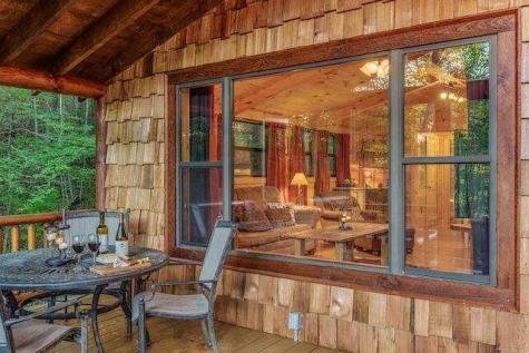 93 Valley Lane Mineral Bluff GA 30559