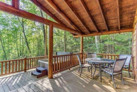93 Valley Lane Mineral Bluff GA 30559