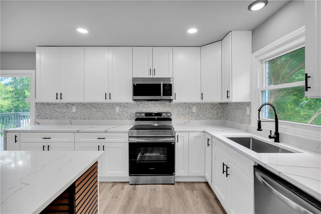 4104 Emerald Lake Drive Decatur GA 30035