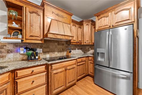 222 Jordans Park Trail Jasper GA 30143