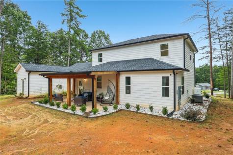 471 Chesterra Drive Dahlonega GA 30533