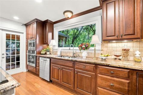 137 Lady Slipper Lane Jasper GA 30143