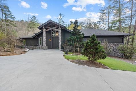 636 Oak Shadow Lane Ellijay GA 30536