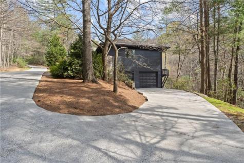 636 Oak Shadow Lane Ellijay GA 30536