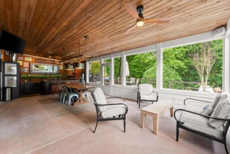 291 Logans Ridge Cleveland GA 30528