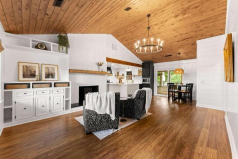 291 Logans Ridge Cleveland GA 30528