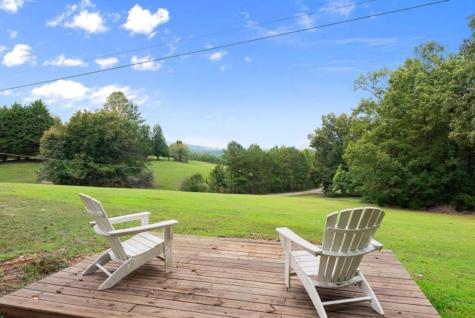291 Logans Ridge Cleveland GA 30528