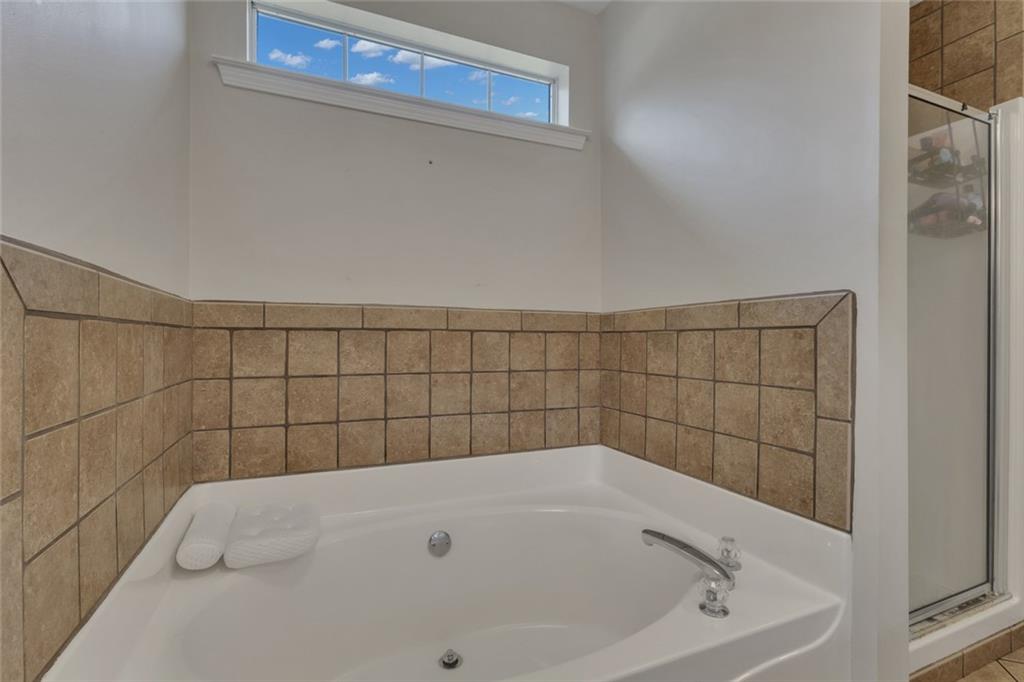 121 Kingsbrook Circle Newnan GA 30265
