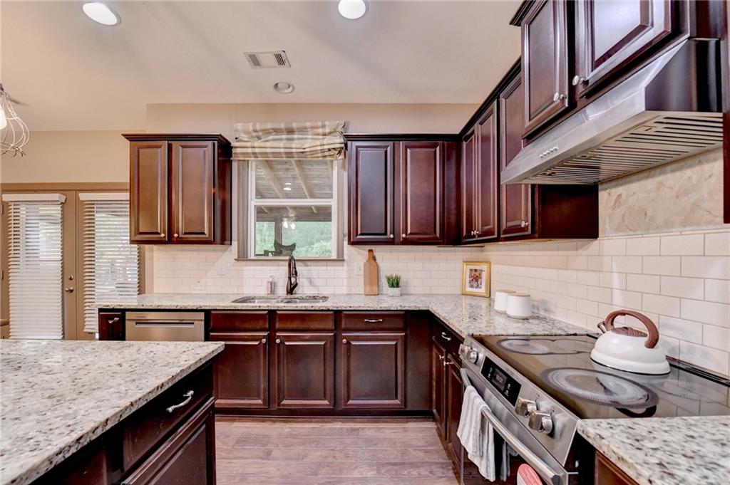 346 Spotted Ridge Circle Woodstock GA 30188