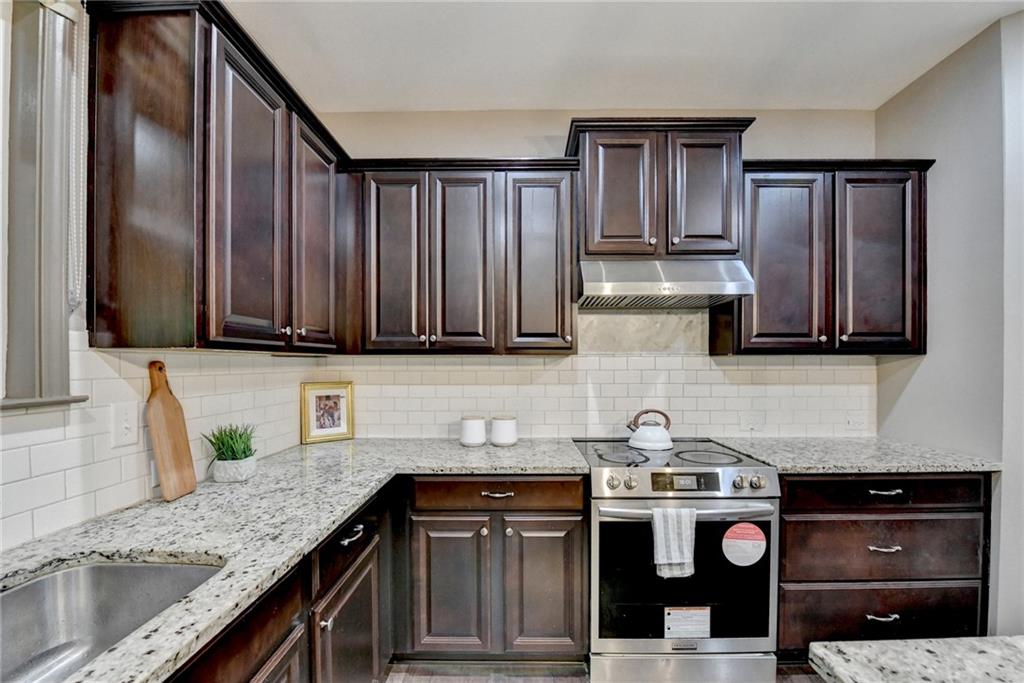 346 Spotted Ridge Circle Woodstock GA 30188