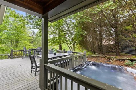 25 Walhala Trail Blue Ridge GA 30513