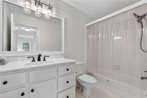 1027 Hunters Trace Jasper GA 30143