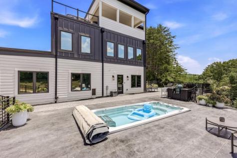 84 Schwarzwald Strasse Helen GA 30545