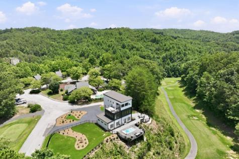 84 Schwarzwald Strasse Helen GA 30545