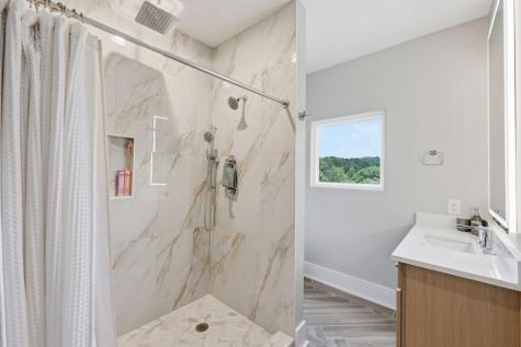 84 Schwarzwald Strasse Helen GA 30545