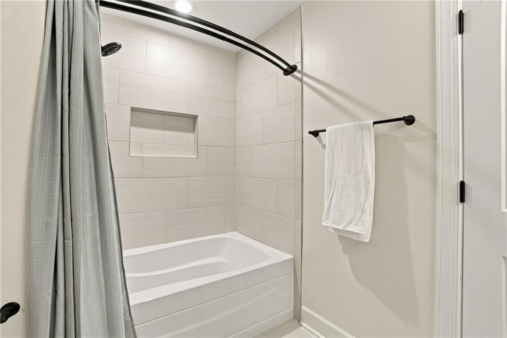 4887 Bill Cheek Road Auburn GA 30011