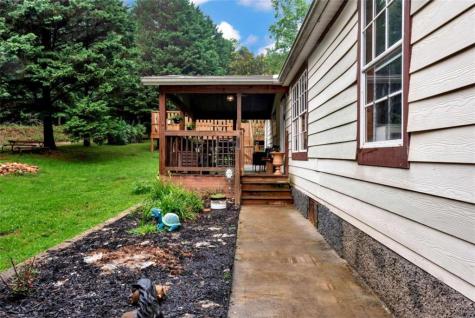 615 Lewis Grindle Road Dahlonega GA 30533