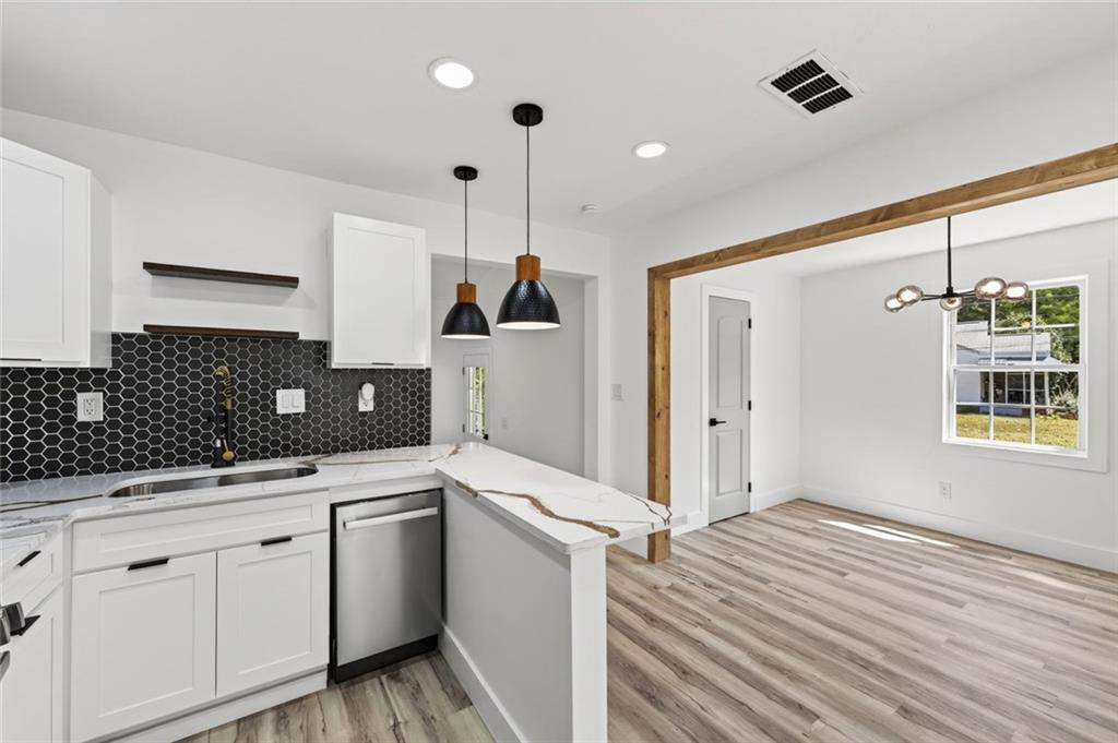 1046 Cheaves Drive Forest Park GA 30297