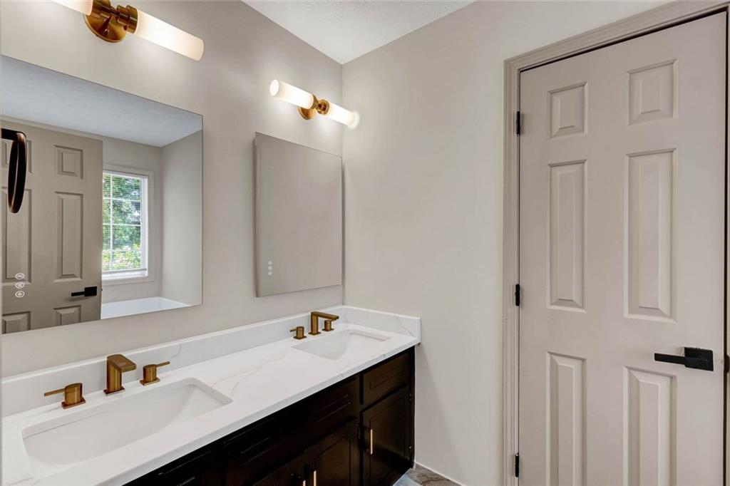 2351 Boone Place Snellville GA 30078