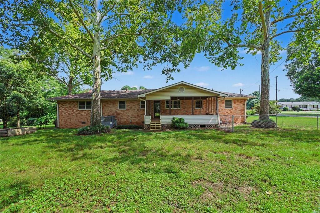 63 Green Street Royston GA 30662