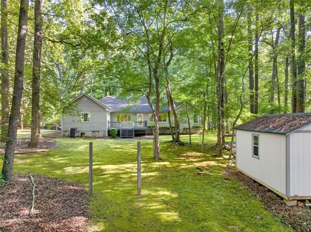 20 Tabor Forest Drive Oxford GA 30054