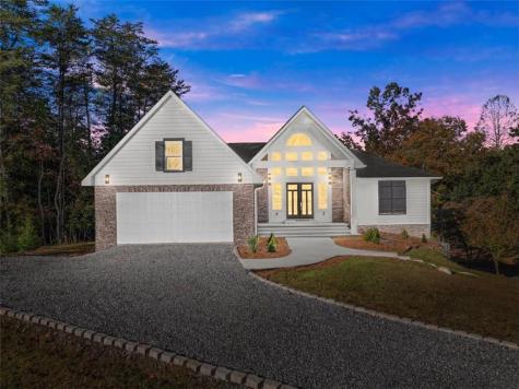 2123 Goat Neck Road Cleveland GA 30528
