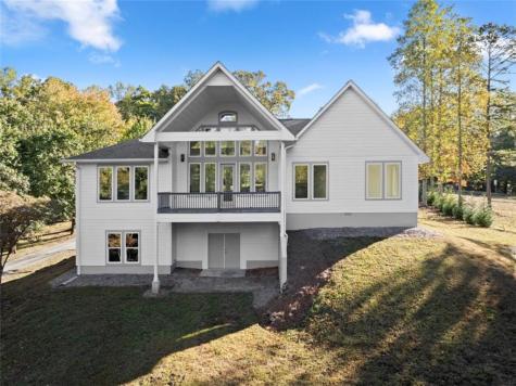 2123 Goat Neck Road Cleveland GA 30528