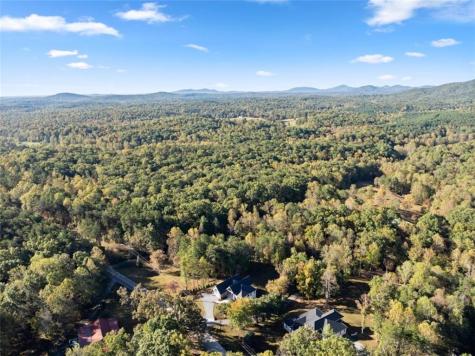 2123 Goat Neck Road Cleveland GA 30528