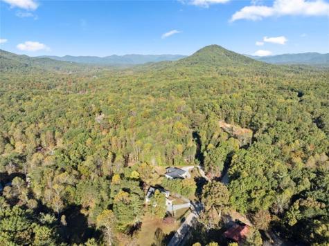 2123 Goat Neck Road Cleveland GA 30528