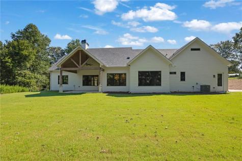 255 Clear Creek Preserve Way Ellijay GA 30536