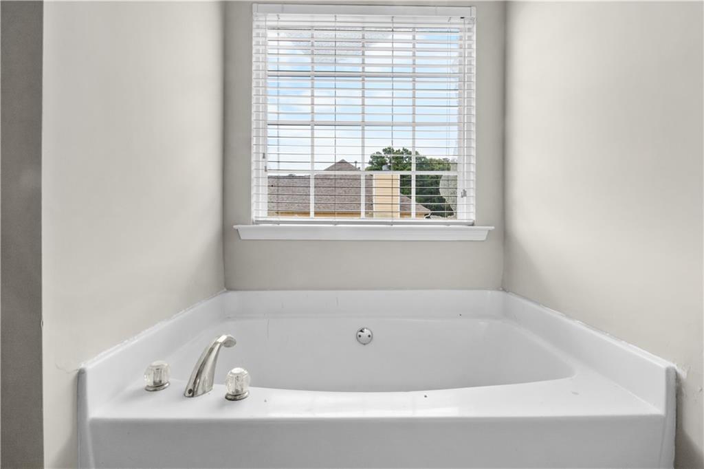 50 Glen Echo Drive Covington GA 30016