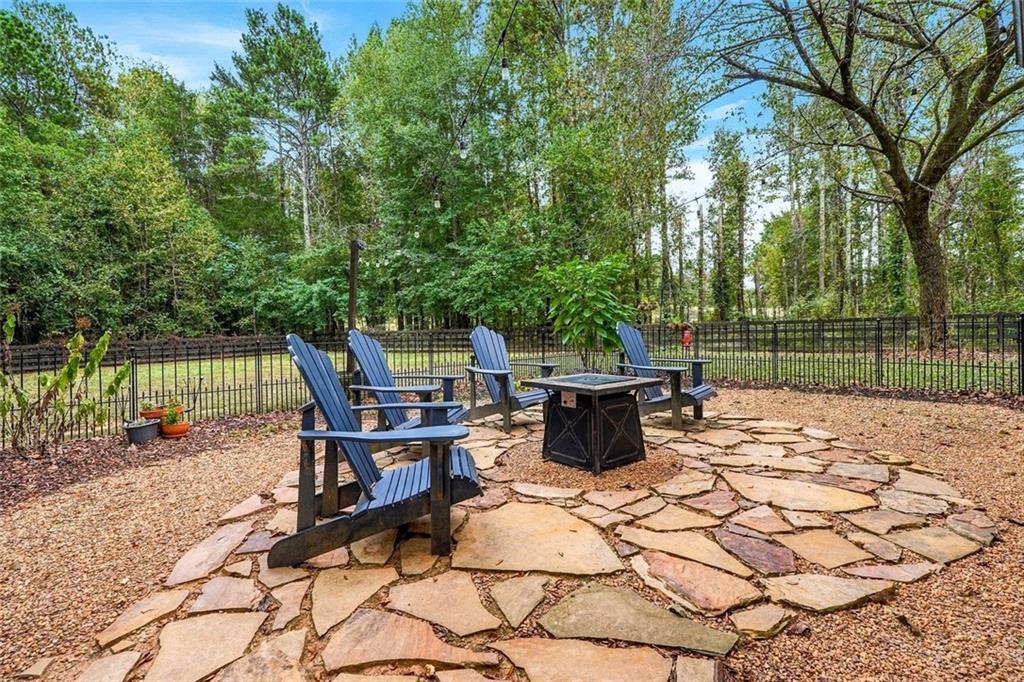 698 Spring Place Road NE White GA 30184