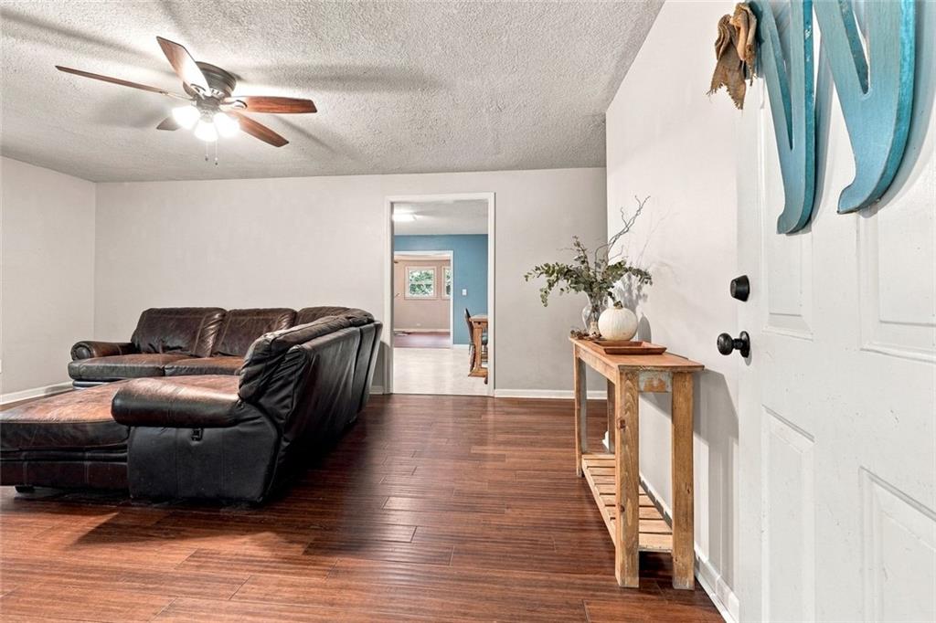 698 Spring Place Road NE White GA 30184