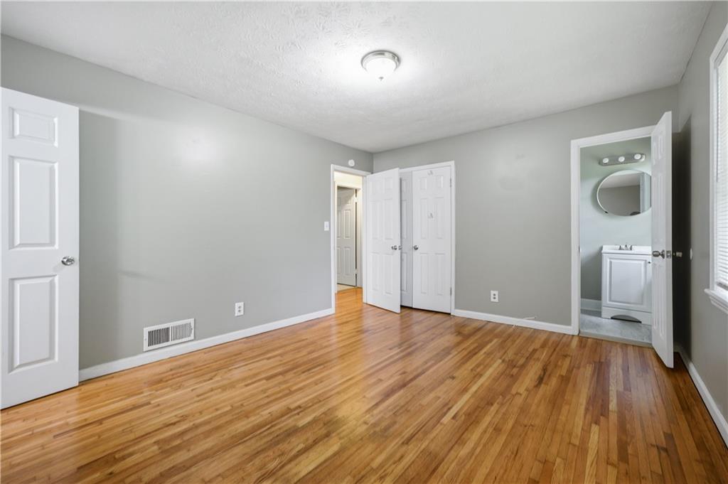 997 Pineglen Drive Forest Park GA 30297