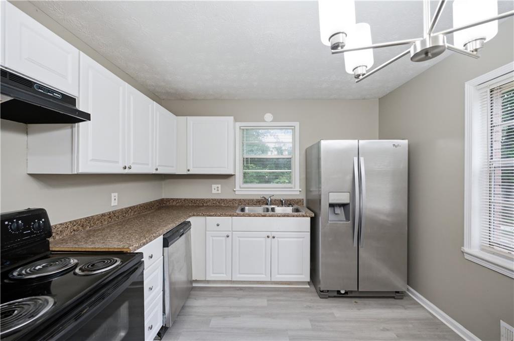 997 Pineglen Drive Forest Park GA 30297