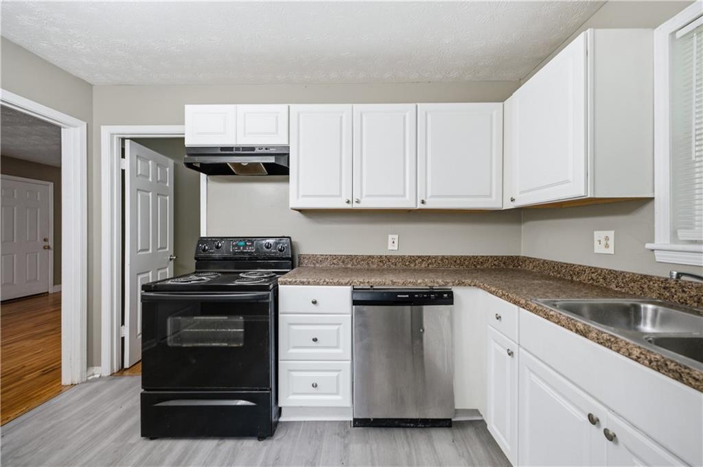 997 Pineglen Drive Forest Park GA 30297