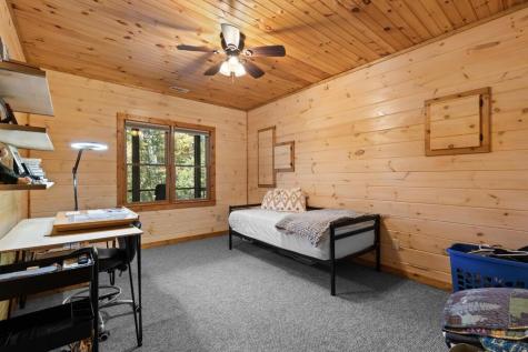 82 Queens Lane Blue Ridge GA 30513