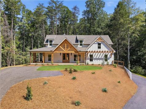 300 Rainmore Drive Dahlonega GA 30533