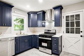 1391 Ruth Place Decatur GA 30035