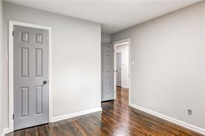 1391 Ruth Place Decatur GA 30035