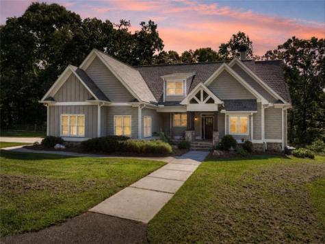 2703 Highway 382w Ellijay GA 30540