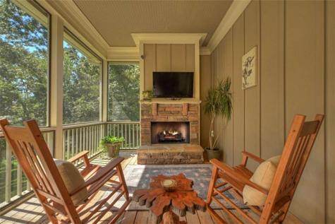 2703 Highway 382w Ellijay GA 30540