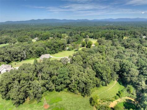 2703 Highway 382w Ellijay GA 30540