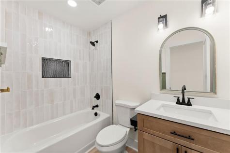 172 Llewellyn Street Clarkesville GA 30523