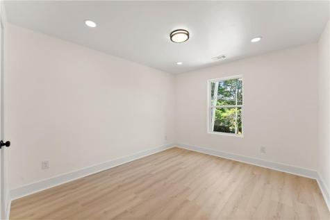 172 Llewellyn Street Clarkesville GA 30523
