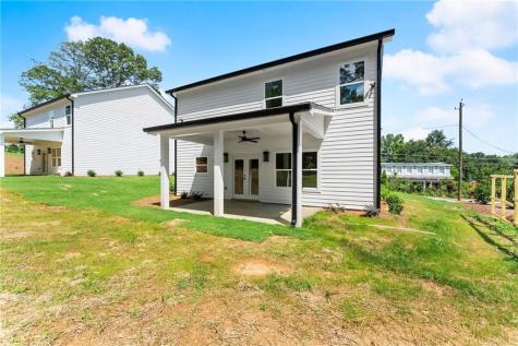 172 Llewellyn Street Clarkesville GA 30523