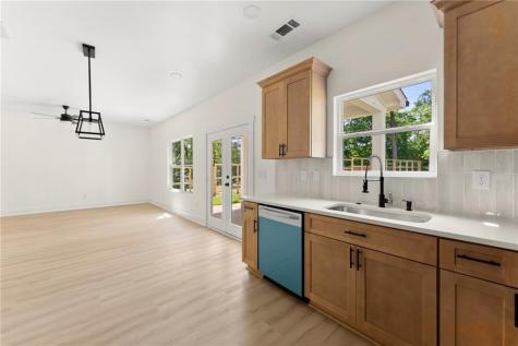 172 Llewellyn Street Clarkesville GA 30523