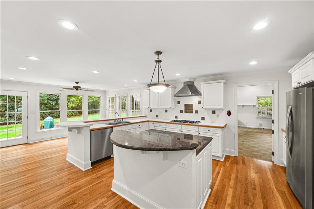 4696 Devonshire Road Atlanta GA 30338
